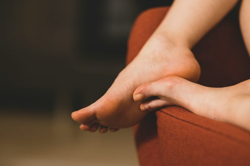 feet